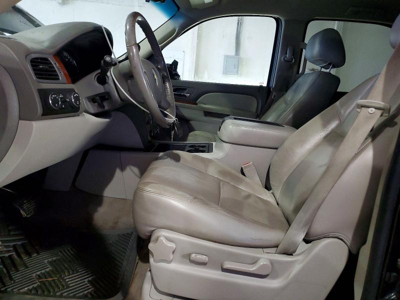 51623086 :رقم المزاد ، 1GNSKBE05BR242991 vin ، 2011 Chevrolet Tahoe مزاد بيع