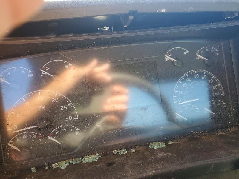 49101536 :رقم المزاد ، 4V4WC9EG6PN610479 vin ، 2023 Volv Vnr مزاد بيع