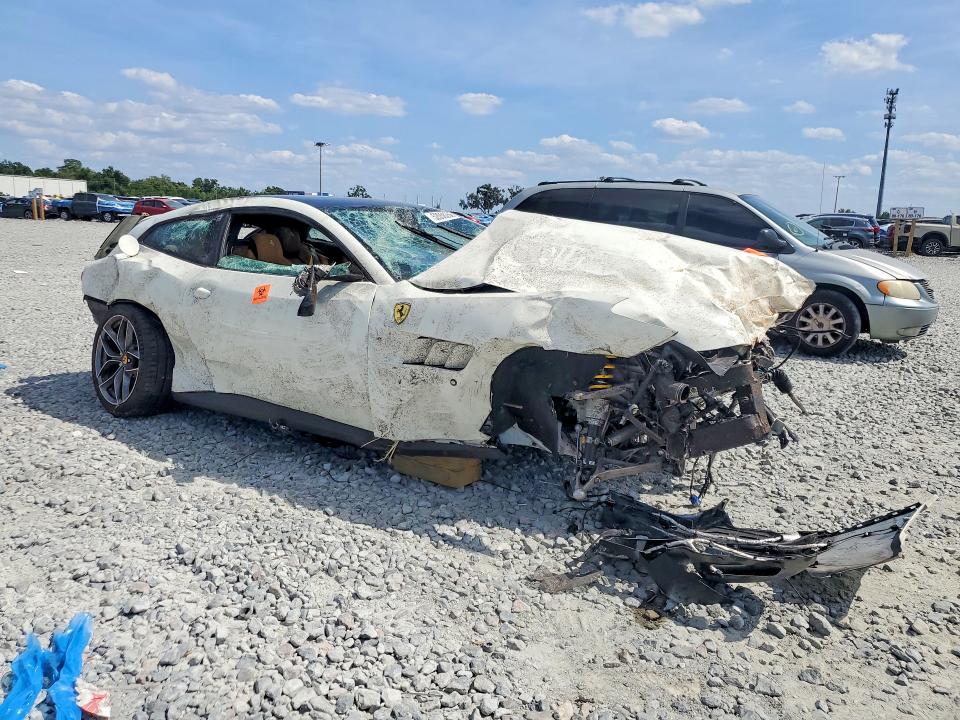 Продажа на аукционе авто 2018 Ferrari Gtc 4 Lusso T, vin: ZFF82YNAXJ0232346, номер лота: 52058266
