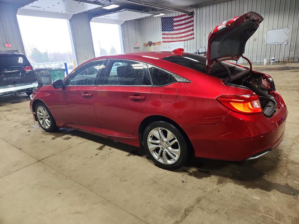 48662956 :رقم المزاد ، 1HGCV1F16JA113145 vin ، 2018 Honda Accord مزاد بيع