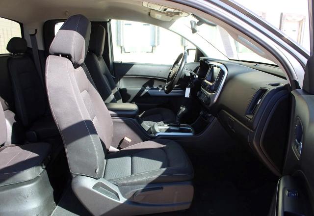 2017 Chevrolet Colorado მანქანა იყიდება აუქციონზე, vin: 1GCHTCENXH1238573, აუქციონის ნომერი: 49640946