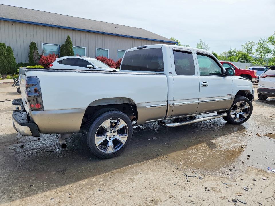 Продажа на аукционе авто 2001 Gmc New Sierra, vin: 2GTEC19V411369547, номер лота: 51073736