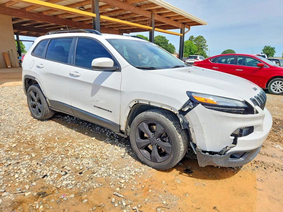 51102116 :رقم المزاد ، 1C4PJLCBXJD540685 vin ، 2018 Jeep Cherokee مزاد بيع