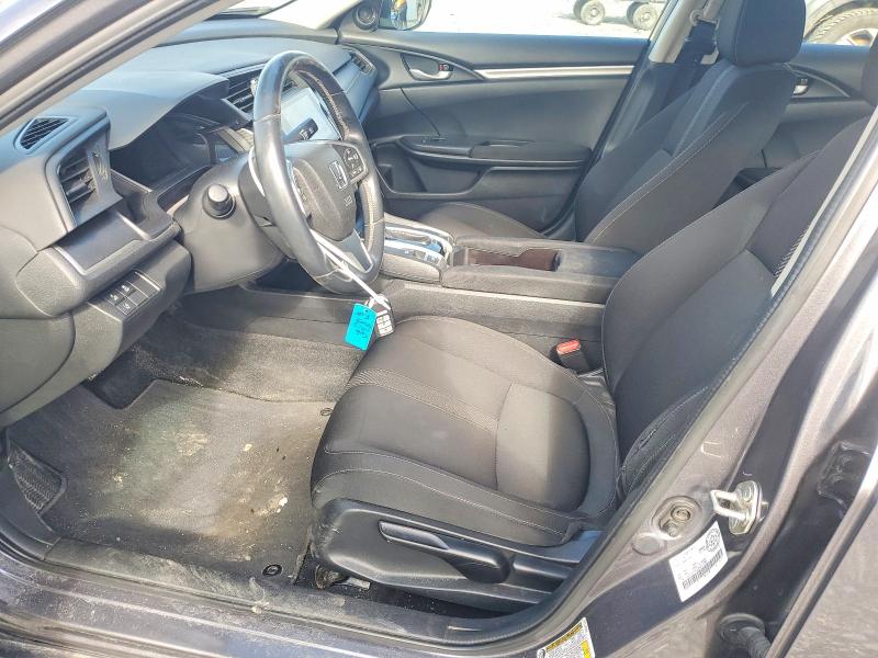 50445266 :رقم المزاد ، 2HGFC2F62JH017793 vin ، 2018 Honda Civic Se 4dr مزاد بيع