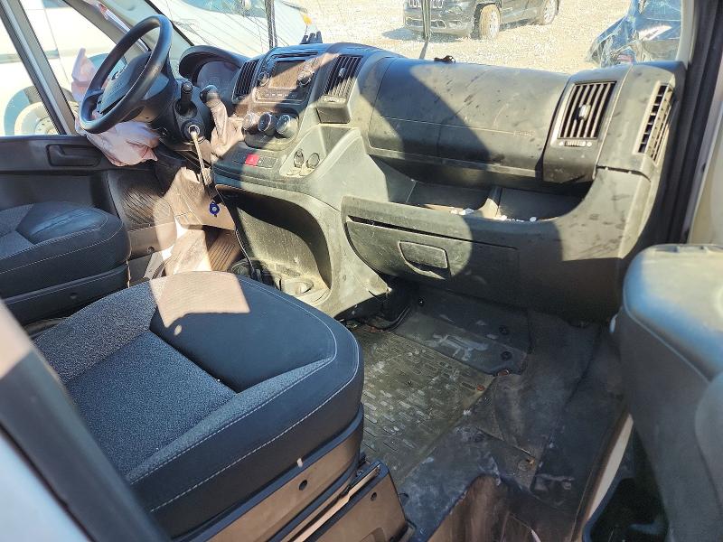 49297736 :رقم المزاد ، 3C6TRVBG0HE551629 vin ، 2017 Ram Promaster 1500 مزاد بيع