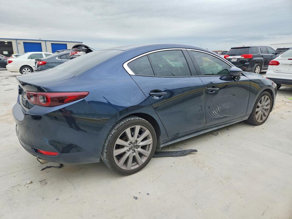 Aukcja sprzedaży 2023 Mazda 3, vin: 3MZBPABM2PM381705, numer aukcji: 51695526