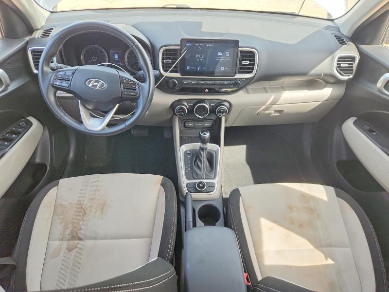49042296 :رقم المزاد ، KMHRC8A37NU151337 vin ، 2022 Hyundai Venue مزاد بيع
