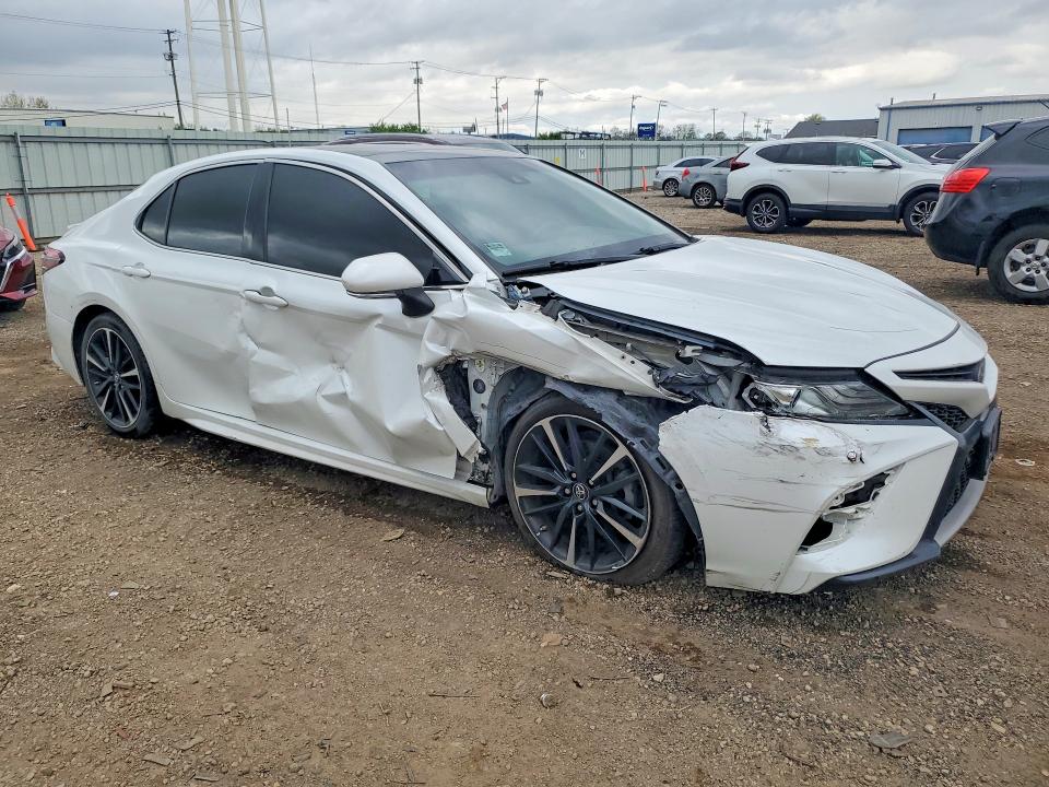 Продаж на аукціоні авто 2018 Toyota Camry, vin: 4T1BZ1HK2JU001859, номер лоту: 50532196