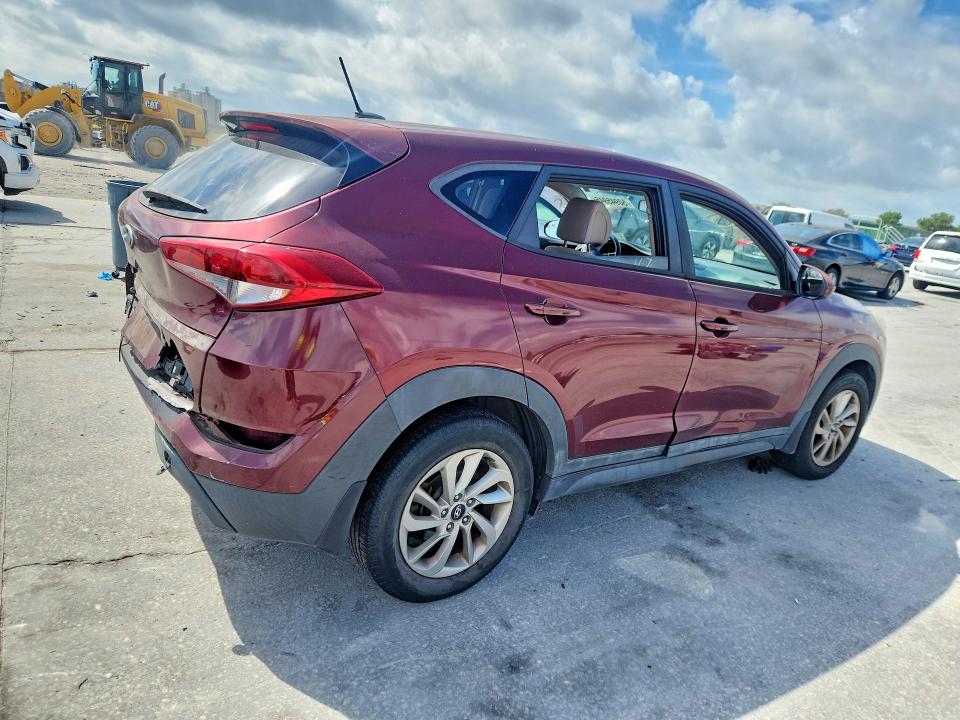 Продажа на аукционе авто 2017 Hyundai Tucson, vin: KM8J23A40HU341822, номер лота: 50945946