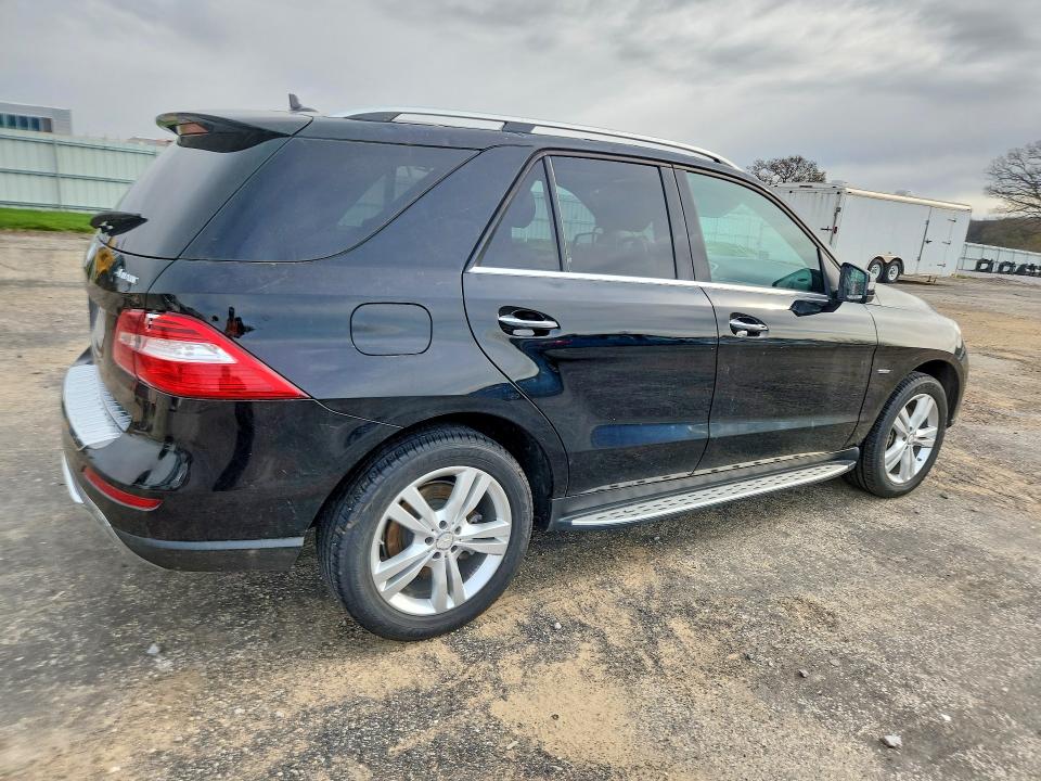 50617966 :رقم المزاد ، 4JGDA5HB9CA044476 vin ، 2012 Mercedes-benz Ml مزاد بيع