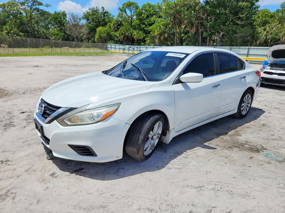 Продажа на аукционе авто 2016 Nissan Altima, vin: 1N4AL3AP4GN324113, номер лота: 51758536