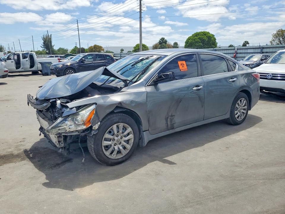 Продажа на аукционе авто 2015 Nissan Altima, vin: 1N4AL3AP4FN382902, номер лота: 49874346