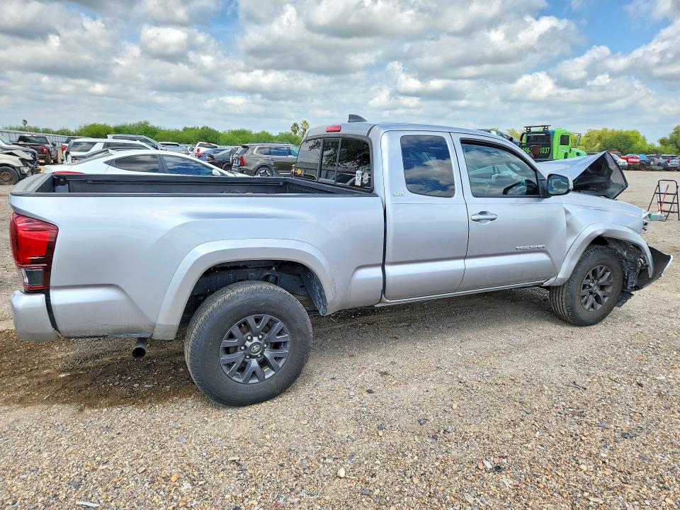 Aukcja sprzedaży 2022 Toyota Tacoma, vin: 3TYRZ5CNXNT017303, numer aukcji: 50736596
