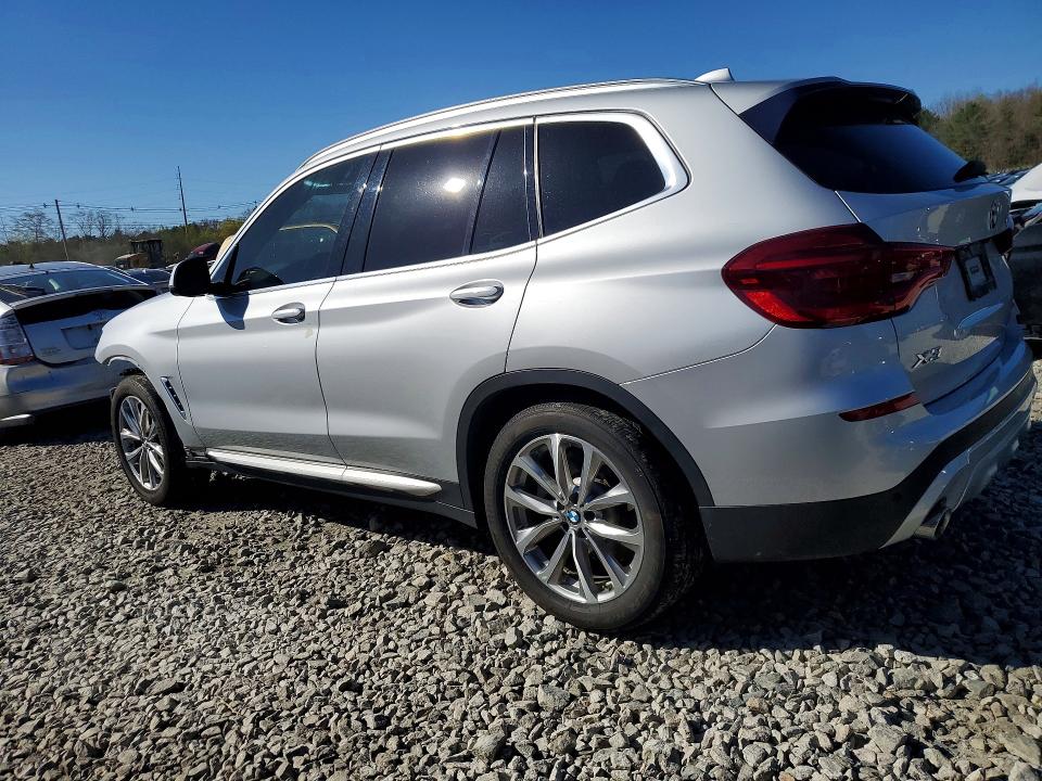 50711076 :رقم المزاد ، 5UXTR9C58KLE11390 vin ، 2019 Bmw X3 مزاد بيع