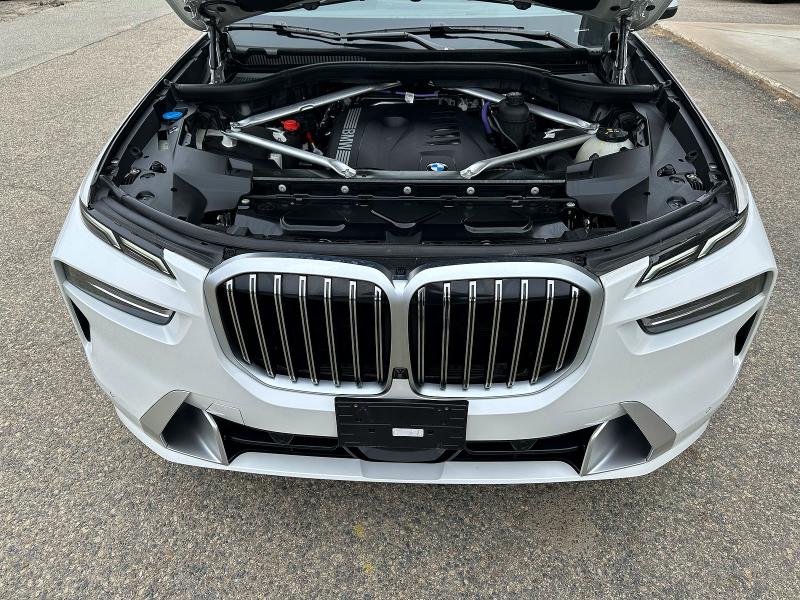 Продаж на аукціоні авто 2024 Bmw X7, vin: 5UX23EM03R9U24321, номер лоту: 52045216