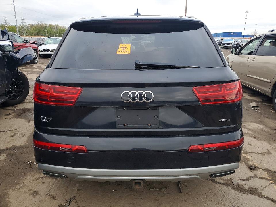 Продаж на аукціоні авто 2018 Audi Q7, vin: WA1LHAF72JD001722, номер лоту: 51950996