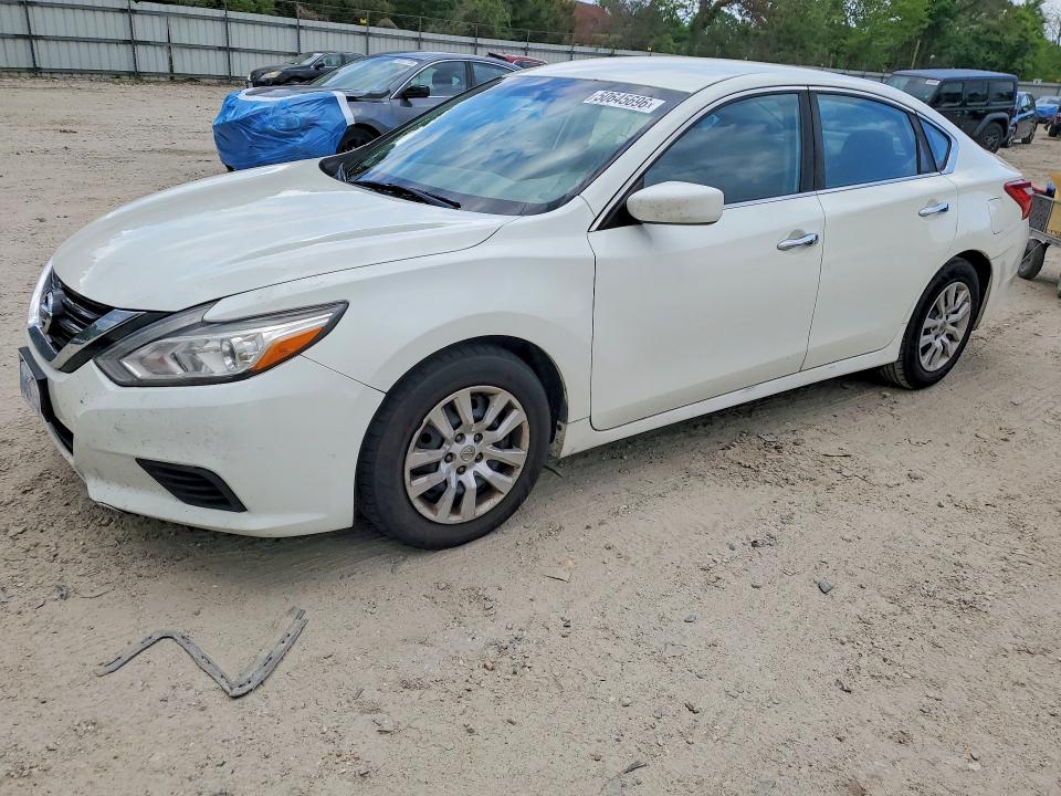 Продажа на аукционе авто 2017 Nissan Altima, vin: 1N4AL3AP6HC161624, номер лота: 50645696