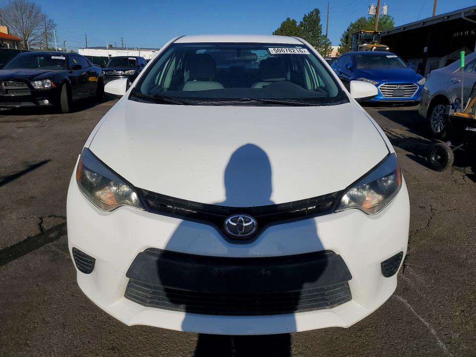 Продаж на аукціоні авто 2015 Toyota Corolla, vin: 5YFBURHE6FP226513, номер лоту: 50678216