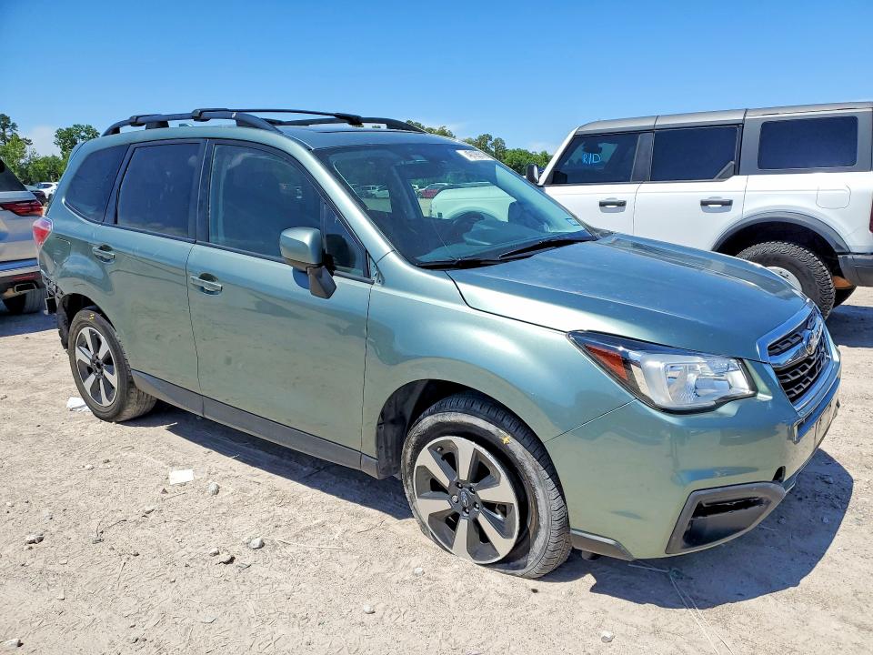 Продаж на аукціоні авто 2017 Subaru Forester, vin: JF2SJAEC0HH555088, номер лоту: 49105516