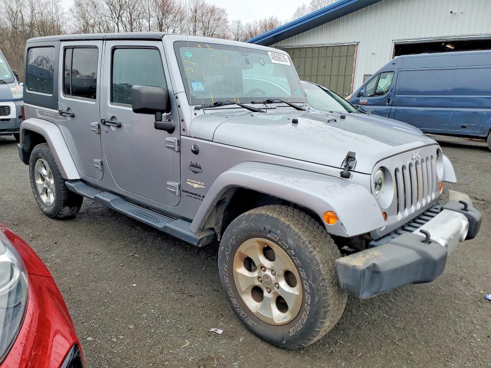 48596516 :رقم المزاد ، 1C4HJWEG8DL571605 vin ، 2013 Jeep Wrangler Unlimited مزاد بيع