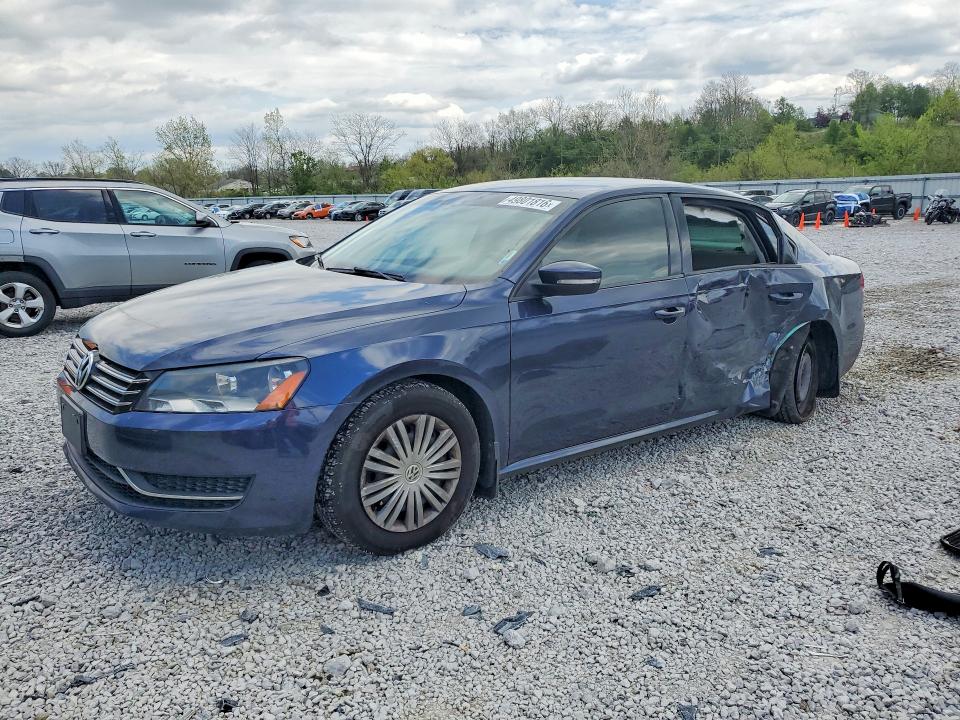 49801816 :رقم المزاد ، 1VWAH7A36EC021100 vin ، 2014 Volkswagen Passat مزاد بيع