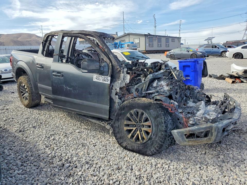 Продаж на аукціоні авто 2018 Ford F150, vin: 1FTFW1RG0JFA63032, номер лоту: 49271826
