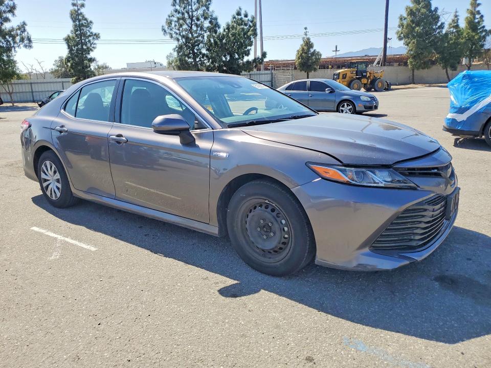 2020 Toyota Camry მანქანა იყიდება აუქციონზე, vin: 4T1C31AK5LU525171, აუქციონის ნომერი: 51693076