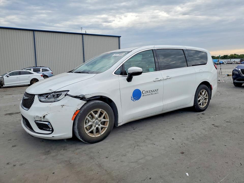 Продажа на аукционе авто 2023 Chrysler Pacifica, vin: 2C4RC1FG0PR596445, номер лота: 51179966