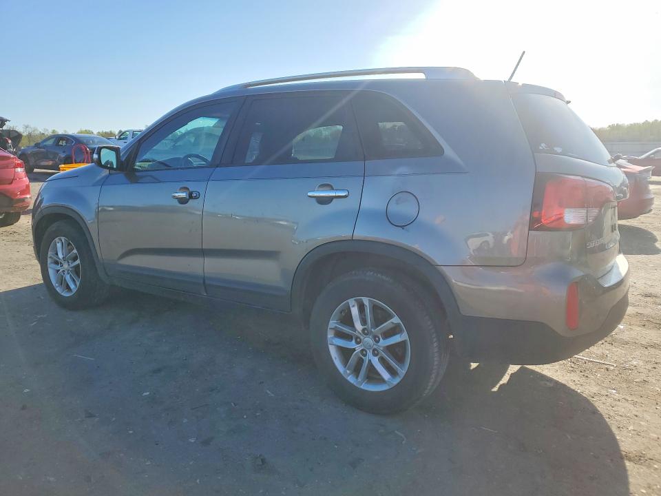 2015 Kia Sorento მანქანა იყიდება აუქციონზე, vin: 5XYKT3A67FG660334, აუქციონის ნომერი: 48307406