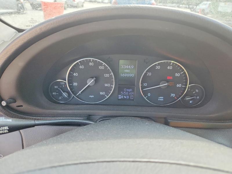 51245146 :رقم المزاد ، WDBRF52H77E023342 vin ، 2007 Mercedes-benz C مزاد بيع