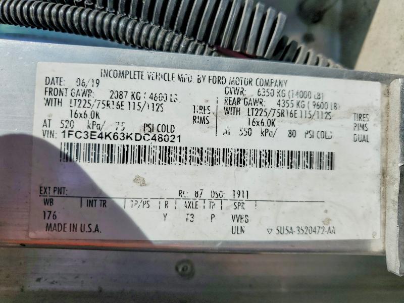 48238576 :رقم المزاد ، 1FC3E4K63KDC48021 vin ، 2019 Ford Econoline مزاد بيع