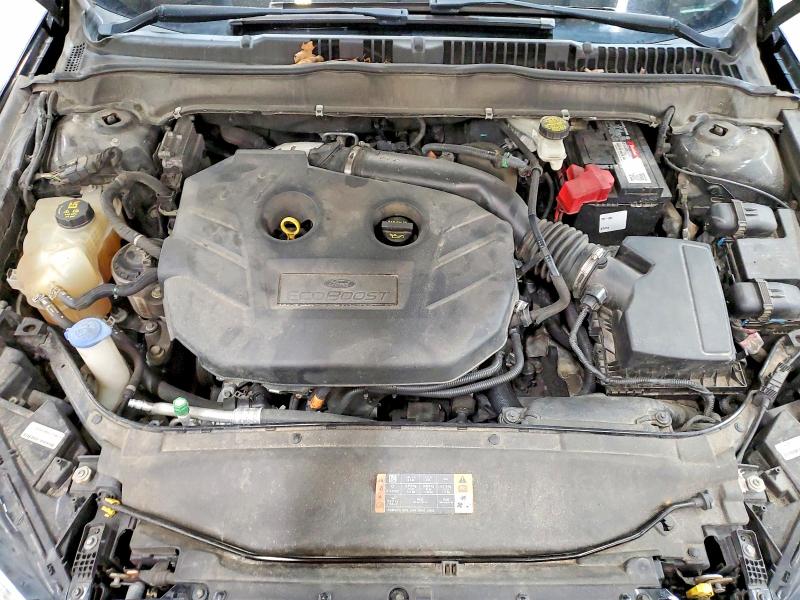49442686 :رقم المزاد ، 3FA6P0T9XJR118533 vin ، 2018 Ford Fusion مزاد بيع