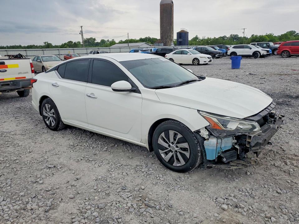 51548746 :رقم المزاد ، 1N4BL4BV5KC255394 vin ، 2019 Nissan Altima مزاد بيع