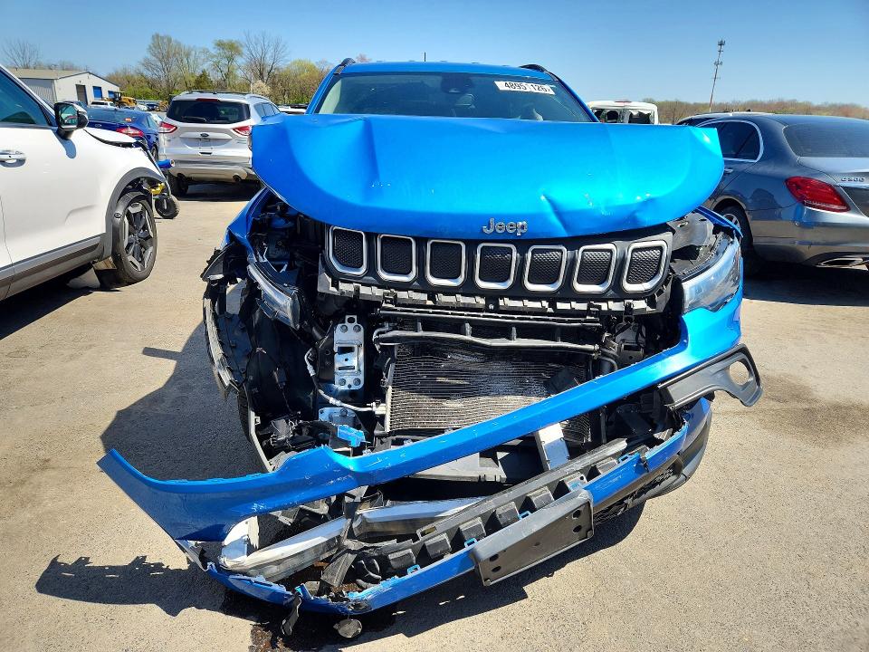 Продаж на аукціоні авто 2022 Jeep Compass, vin: 3C4NJDBB5NT133694, номер лоту: 48951126