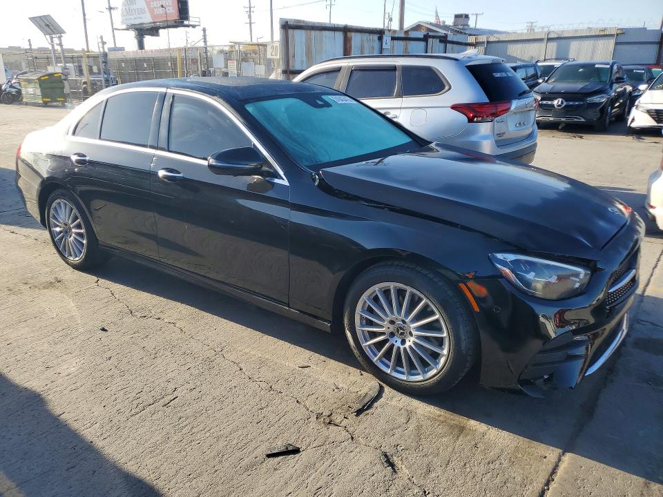 2021 Mercedes-benz E მანქანა იყიდება აუქციონზე, vin: W1KZF8DB0MA979380, აუქციონის ნომერი: 51843416