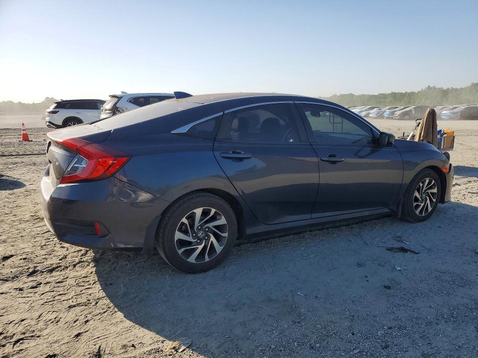 Продаж на аукціоні авто 2018 Honda Civic, vin: 19XFC2F78JE012035, номер лоту: 50889946