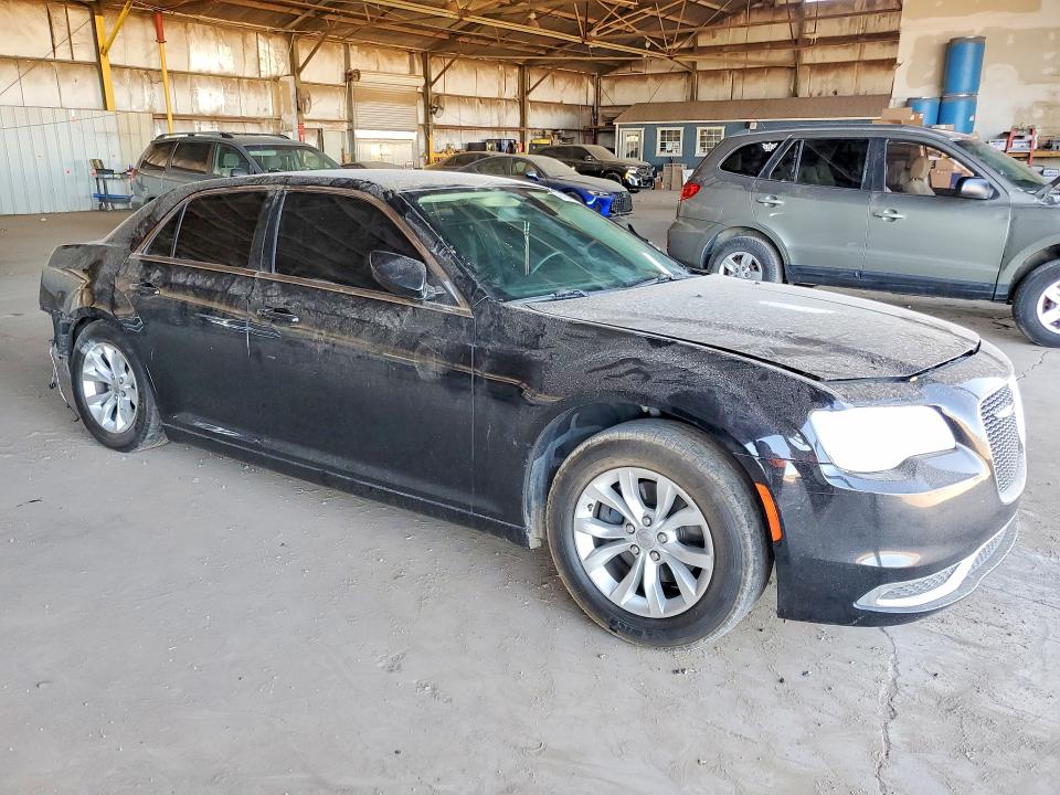 49400406 :رقم المزاد ، 2C3CCAAG1JH130179 vin ، 2018 Chrysler 300 مزاد بيع