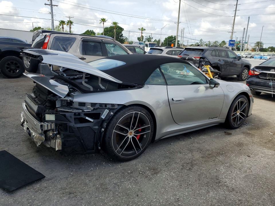 47377006 :رقم المزاد ، WP0CB2A99SS247332 vin ، 2025 Porsche 911 مزاد بيع
