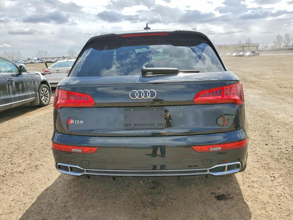 2018 Audi Sq5 მანქანა იყიდება აუქციონზე, vin: WA1C4AFY6J2211918, აუქციონის ნომერი: 50922836