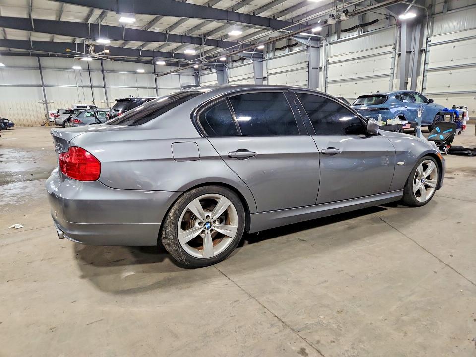 2011 Bmw 335 მანქანა იყიდება აუქციონზე, vin: WBAPM5C52BE576747, აუქციონის ნომერი: 51435206