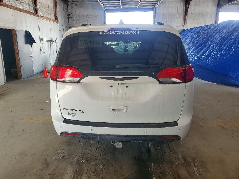 Продаж на аукціоні авто 2018 Chrysler Pacifica, vin: 2C4RC1FG4JR334032, номер лоту: 48570886