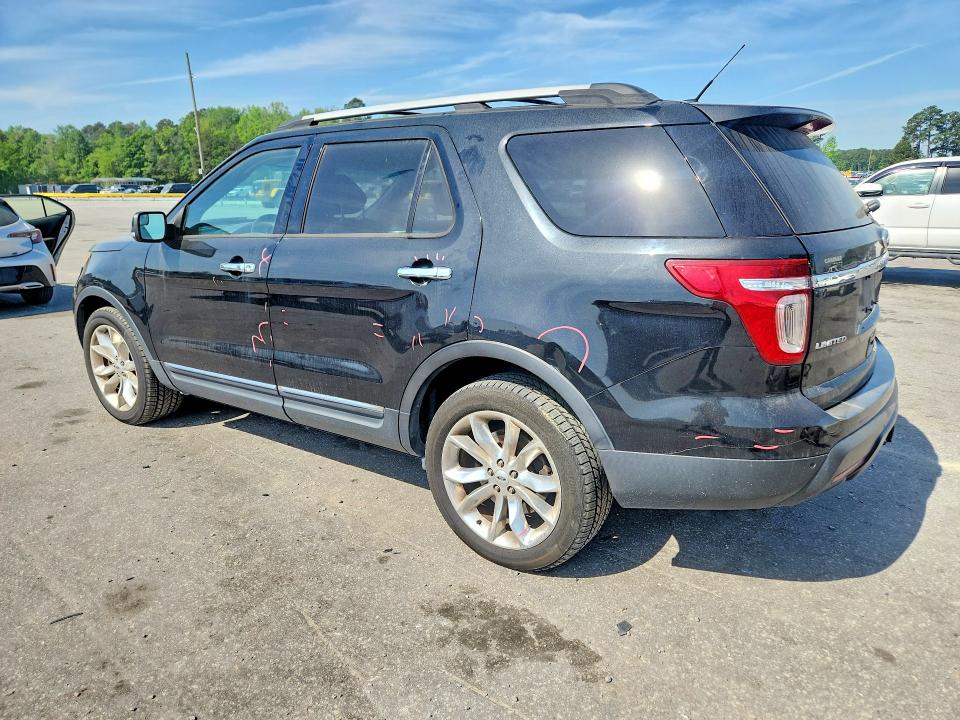 49009876 :رقم المزاد ، 1FM5K8F83FGB56878 vin ، 2015 Ford Explorer مزاد بيع