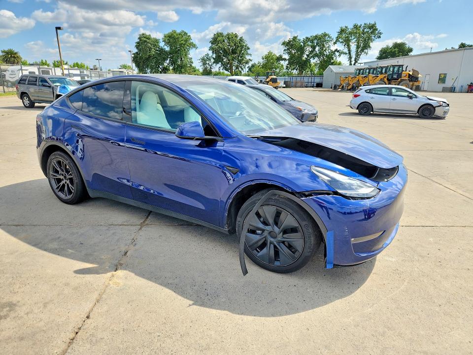 Продаж на аукціоні авто 2025 Tesla Model Y, vin: 7SAYGAEE9SF230779, номер лоту: 51452516