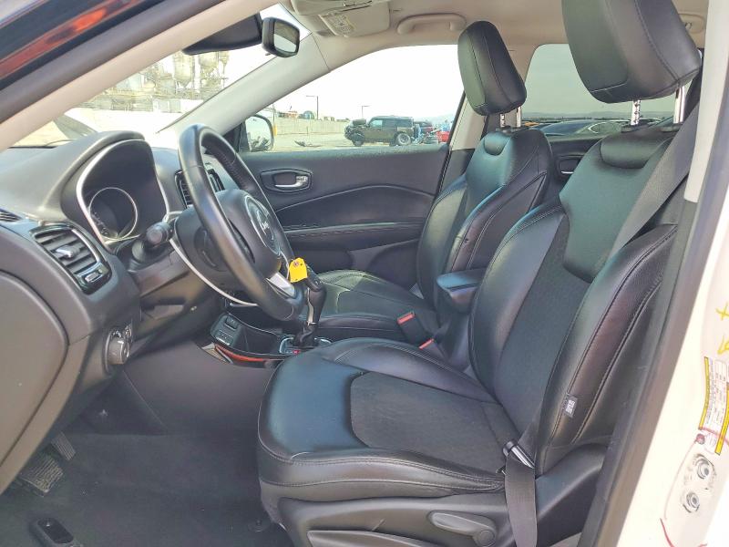 2018 Jeep Compass მანქანა იყიდება აუქციონზე, vin: 3C4NJCBB4JT486786, აუქციონის ნომერი: 51590526