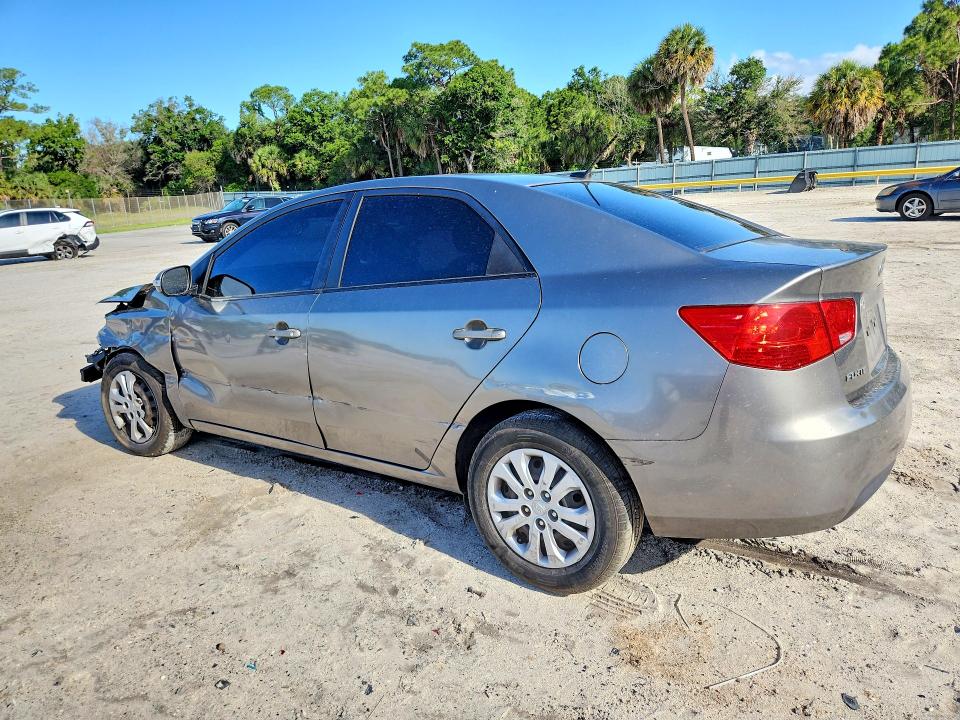 2010 Kia Forte მანქანა იყიდება აუქციონზე, vin: KNAFU4A27A5865247, აუქციონის ნომერი: 51464786