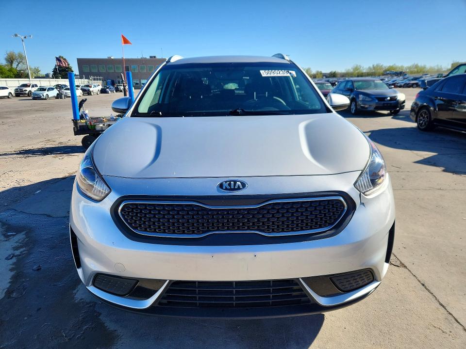 Продаж на аукціоні авто 2019 Kia Niro, vin: KNDCB3LC2K5302801, номер лоту: 50952396
