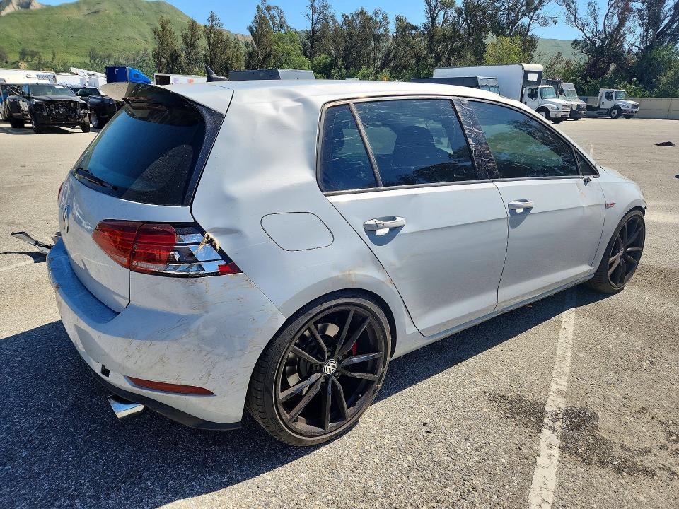 49131616 :رقم المزاد ، 3VW6T7AU0KM035937 vin ، 2019 Volkswagen Gti مزاد بيع