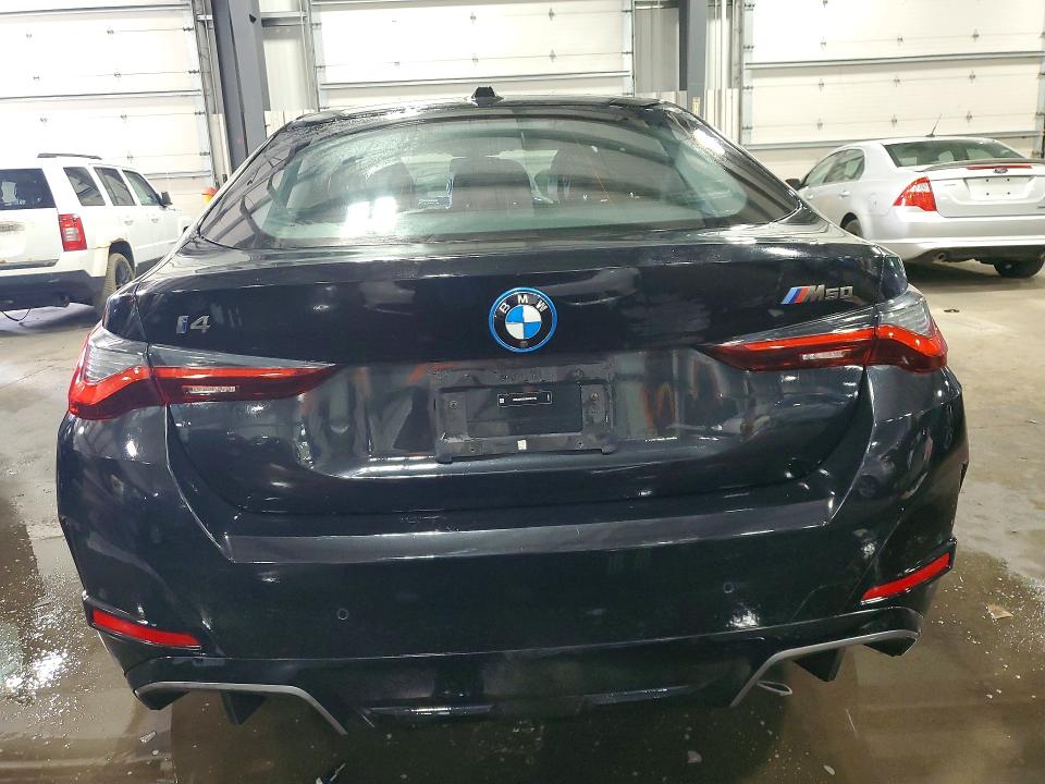 51370826 :رقم المزاد ، WBY33AW00RFR51910 vin ، 2024 Bmw I4 مزاد بيع
