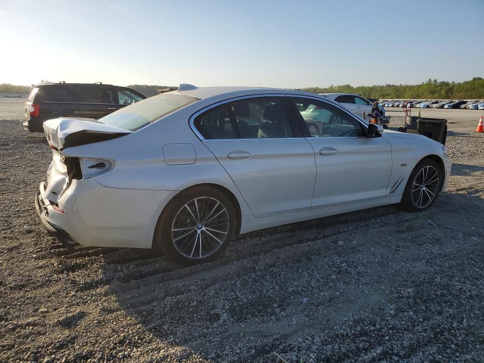 Продаж на аукціоні авто 2022 Bmw 530xe, vin: WBA33AG00NCK89870, номер лоту: 47934086