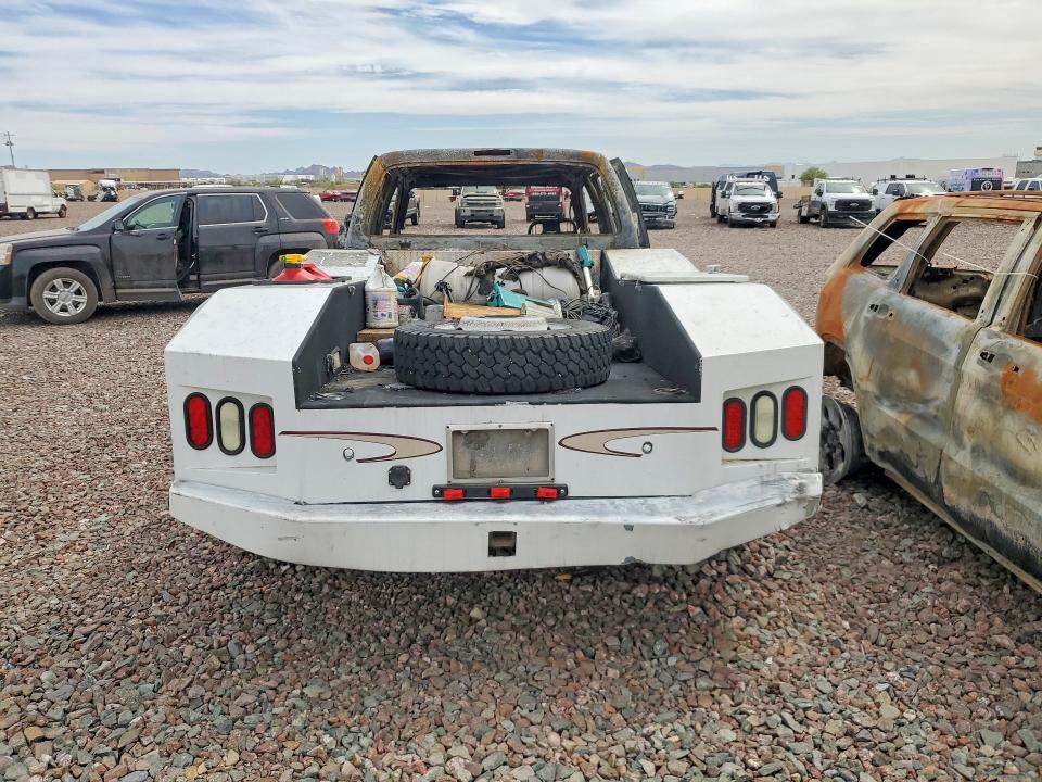 49797666 :رقم المزاد ، 1FDAW56F01EB65140 vin ، 2001 Ford F550 مزاد بيع